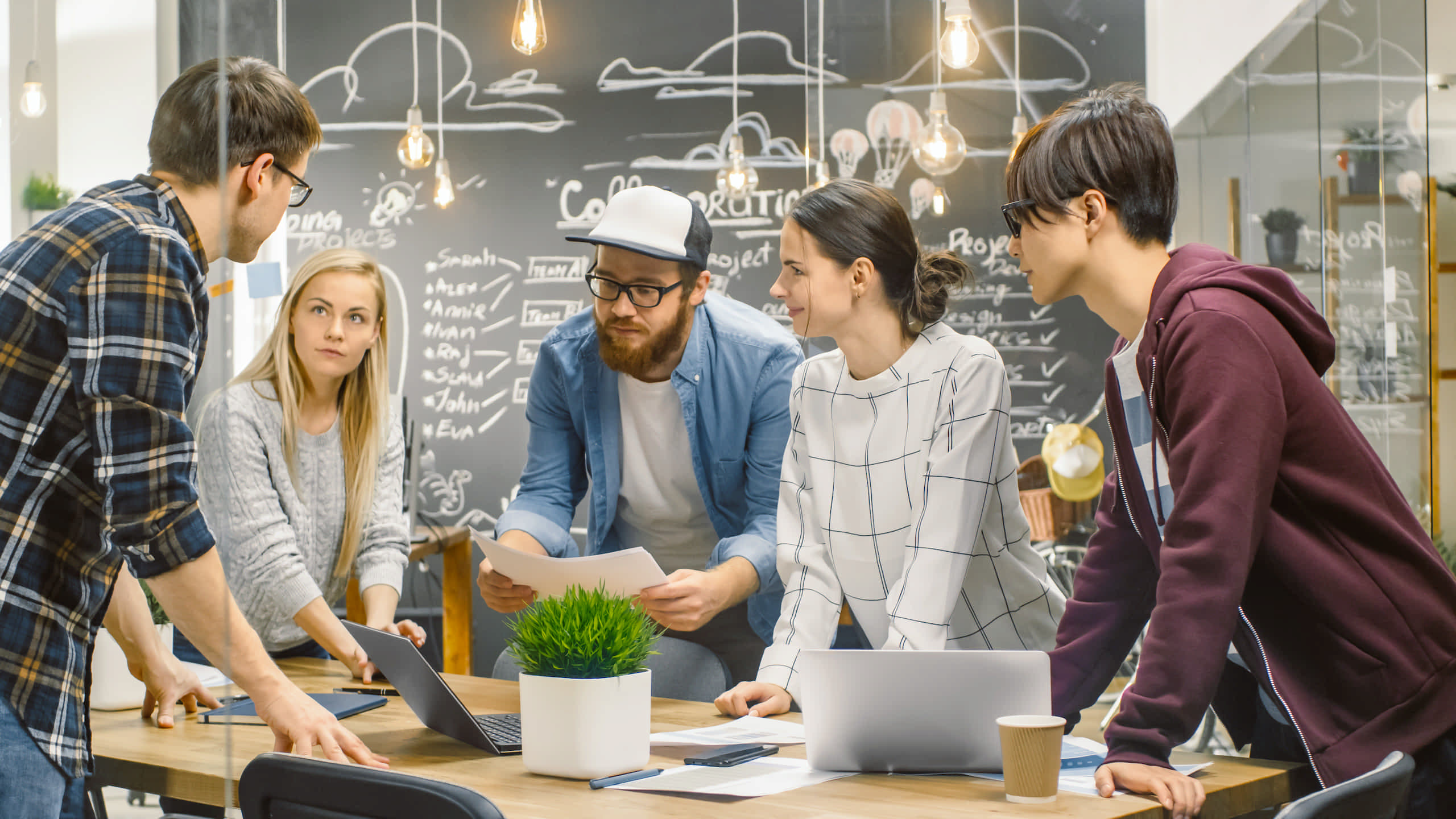 Creating a startup – build a convincing business concept in 5 steps Many people toy with the idea of creating a startup.