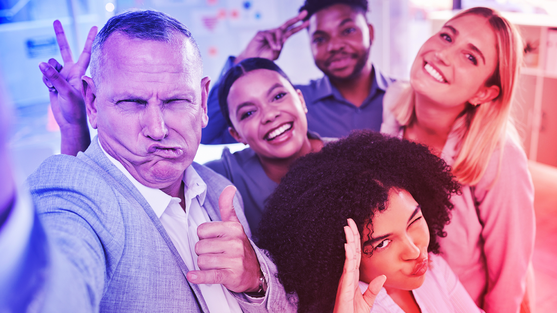 BeReal zählt derzeitig zu den Trend-Apps – welche Möglichkeiten haben Unternehmen, hier Präsenz zu zeigen?