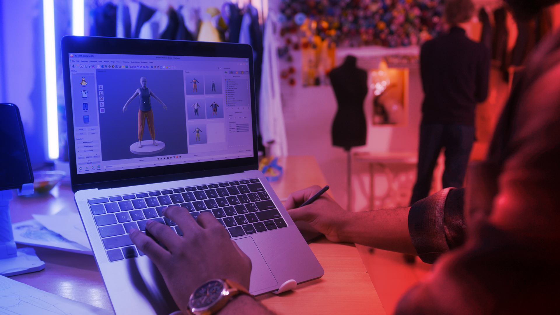 The clothing industry is undergoing a digital transformation, with digital fashion offering enormous potential for manufacturers and consumers.