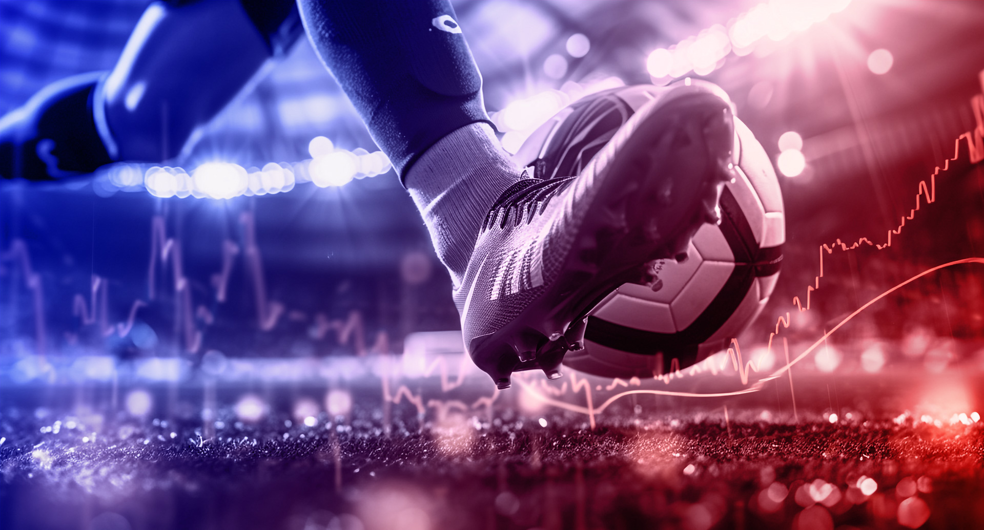 EM-Marketing: Das sind DIE Best Cases. EM-Marketing: Nahaufnahme eines Fußballschuhs, der auf dem Fußballfeld gegen einen Ball tritt
