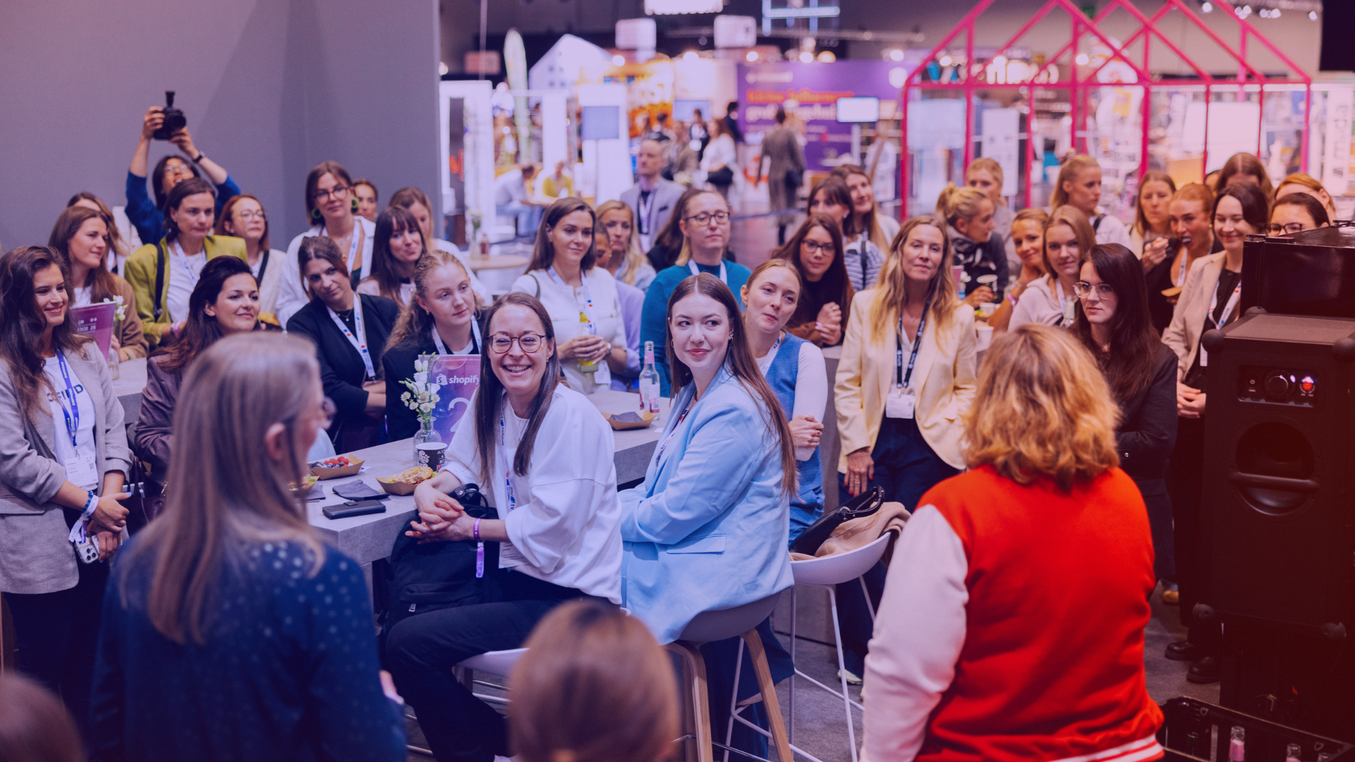 Alt-Attribut: Female leadership role models