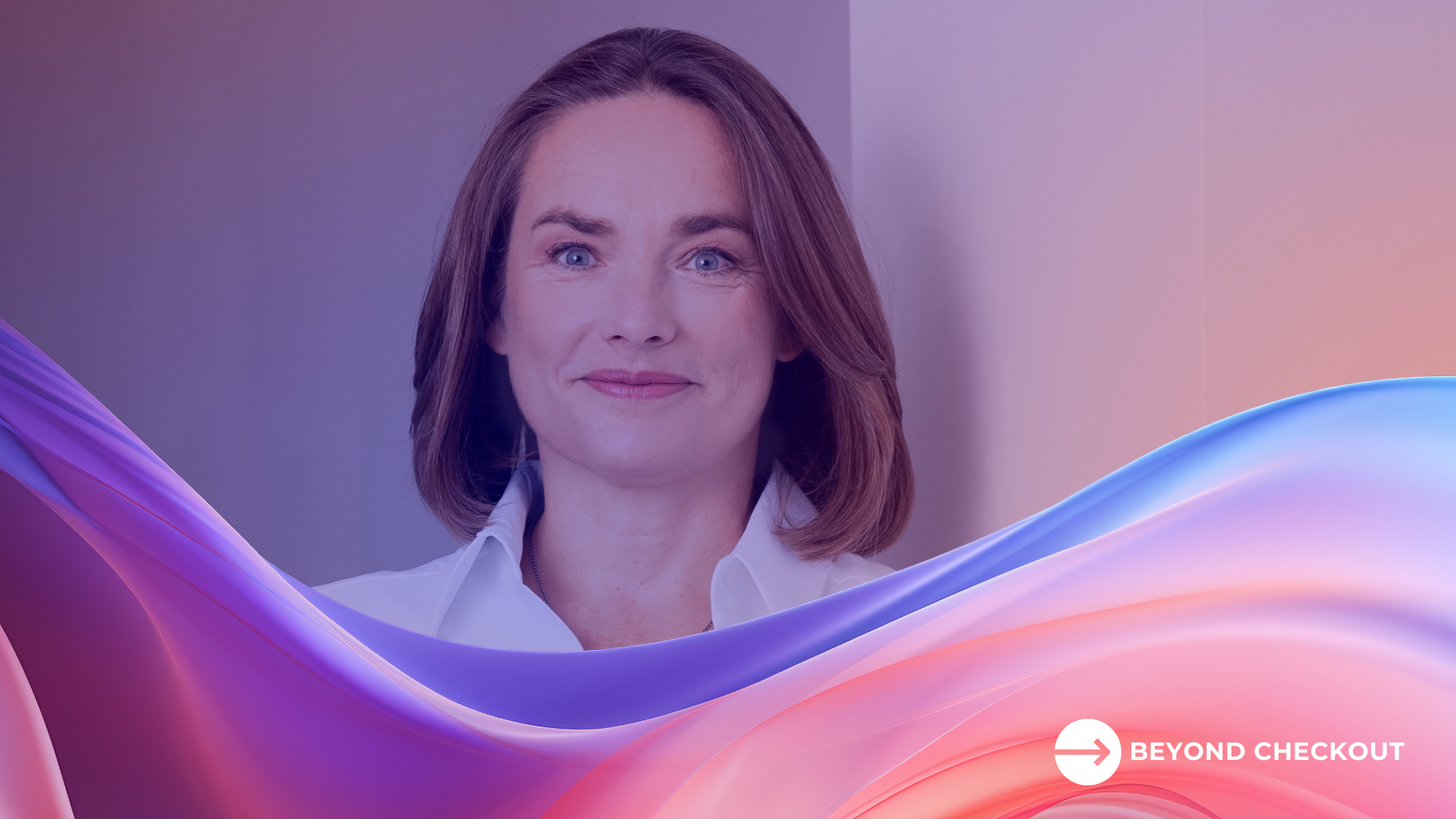 Headshot of Claudia Frese, CEO of momox SE, who shares her insights on recommerce.